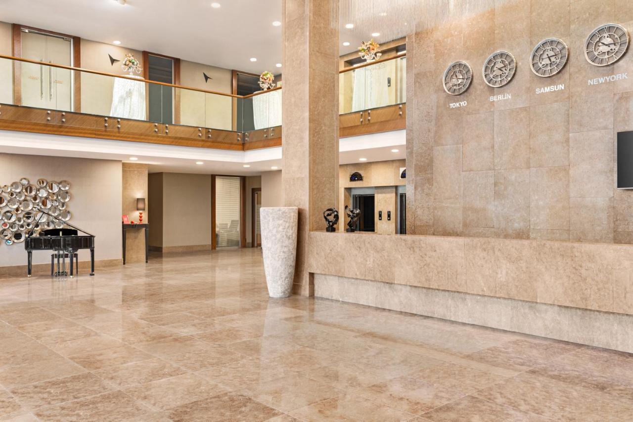 Hotel Ramada Plaza By Wyndham